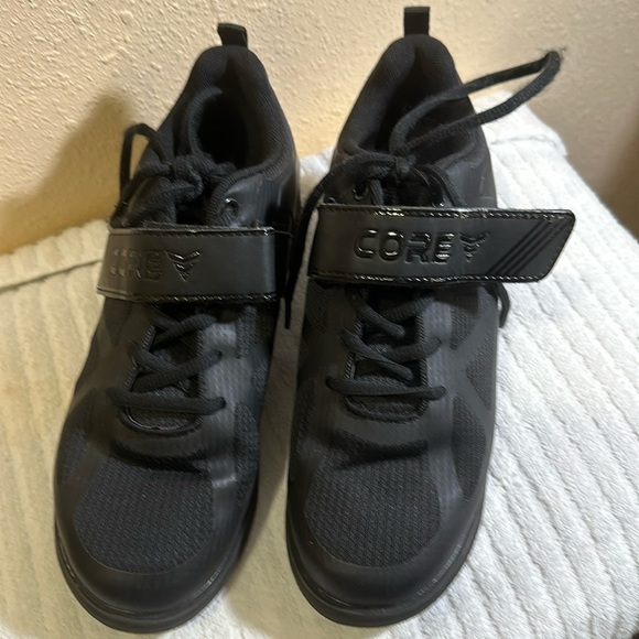 Core Shoes - Core weightlifting shoe size 7